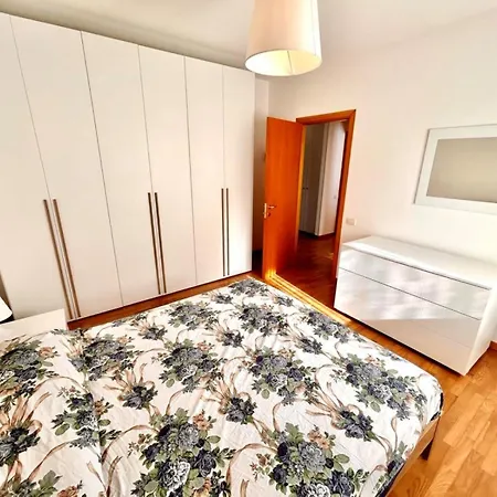 Trilo Michele, In Centro A Apartment Sirolo