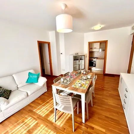 Trilo Michele, In Centro A * シローロ